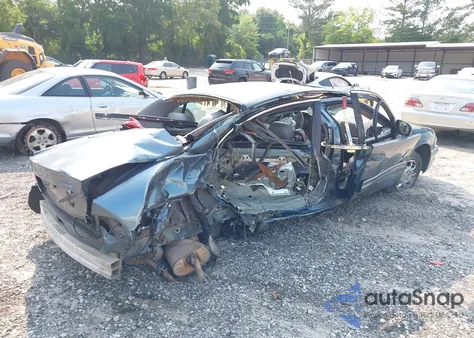 2002 Buick Park Avenue Ultra z USA, uszkodzony, nr VIN 1G4CU541X24161710